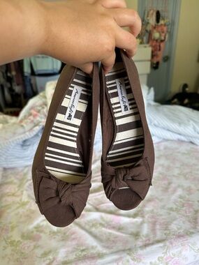 American Eagle Outfitters Chocolate Brown Bow Flats